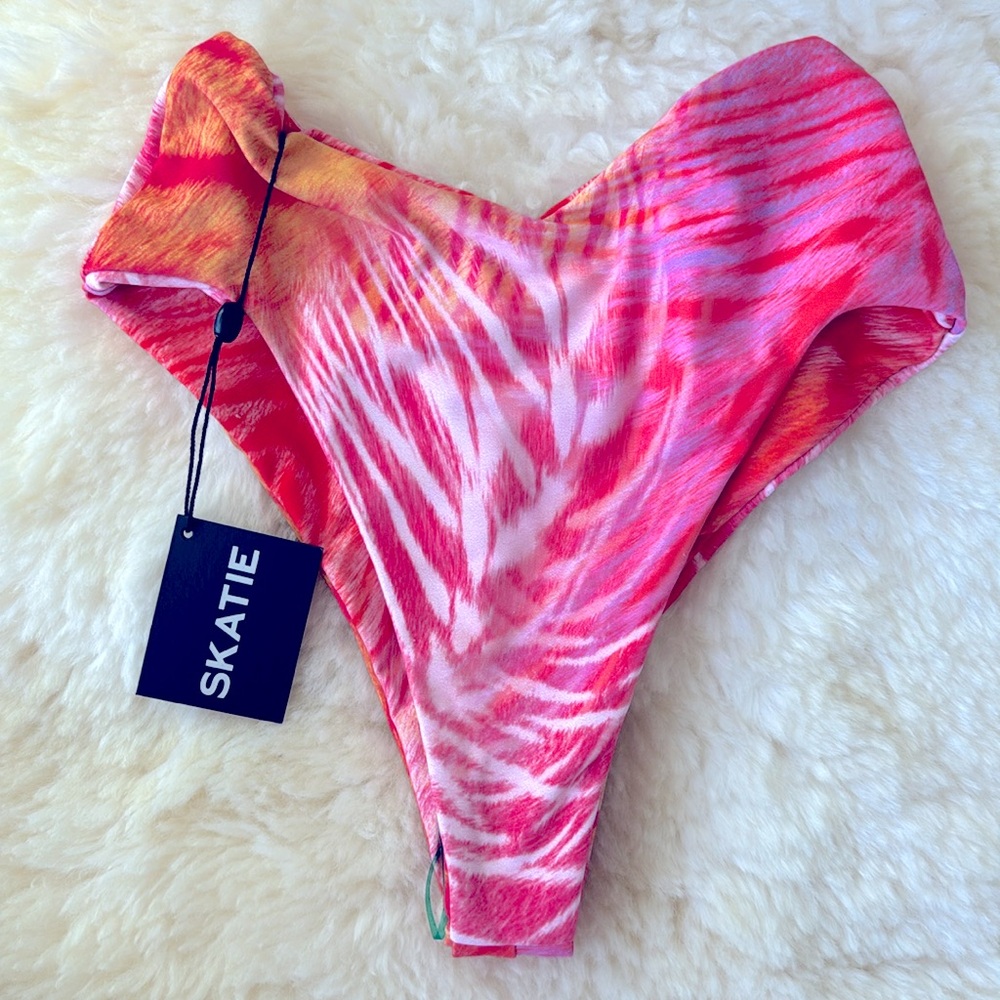 Skatie Pink and Orange Bikini Bottom